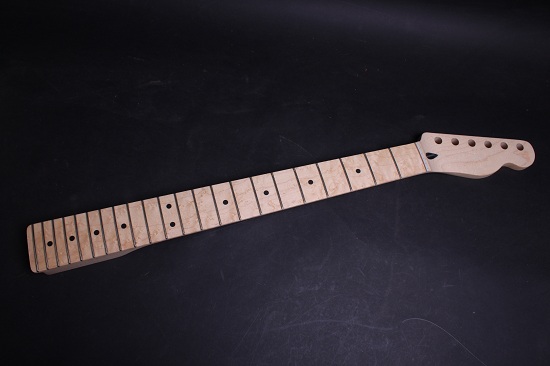 birdseye maple fingerboard